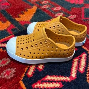 Native toddler shoes